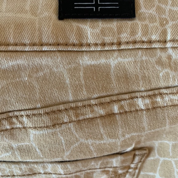 Liverpool Jeans with cream and tan snake print - Picture 4 of 10